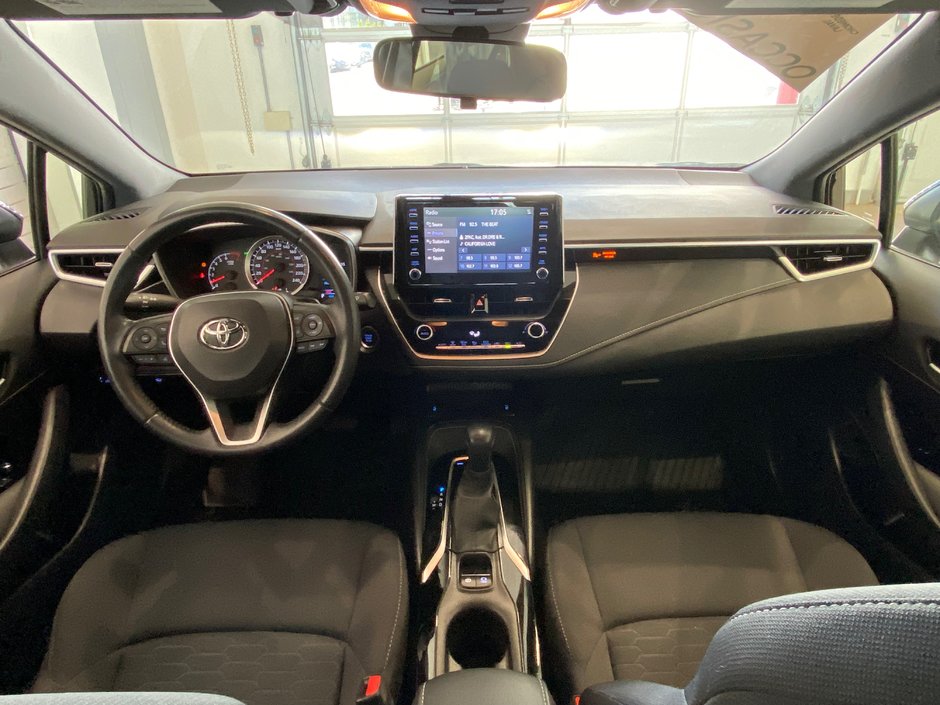 Toyota Corolla Hatchback  2019-6