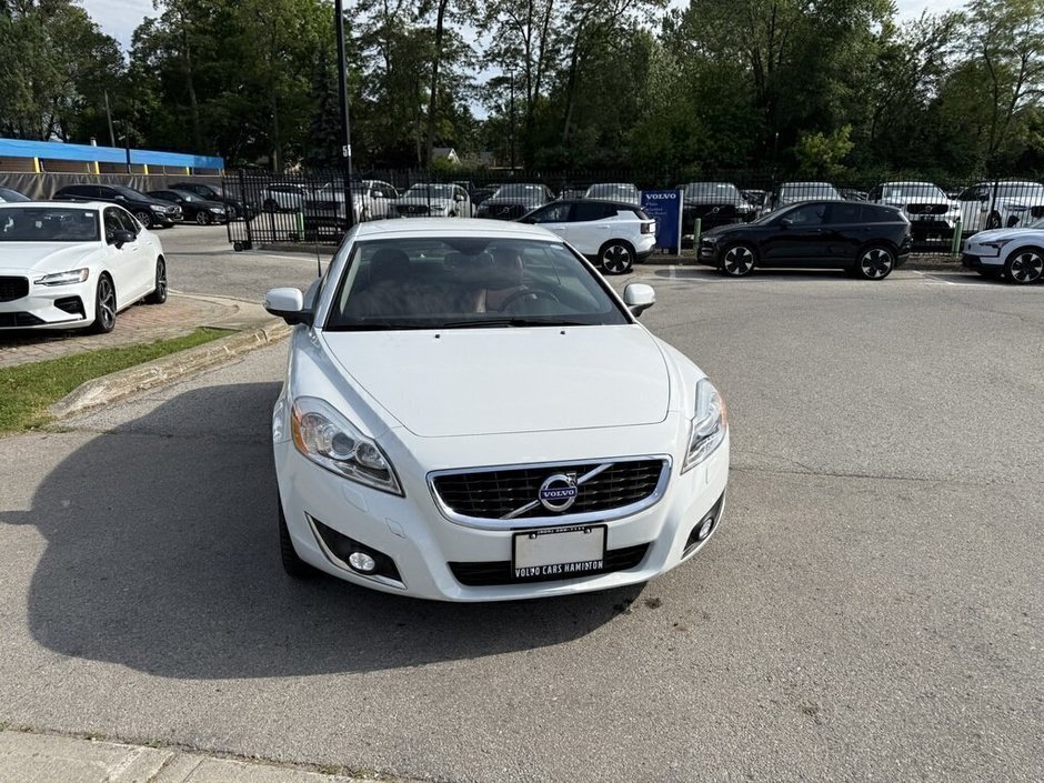 2013 Volvo C70 T5-4