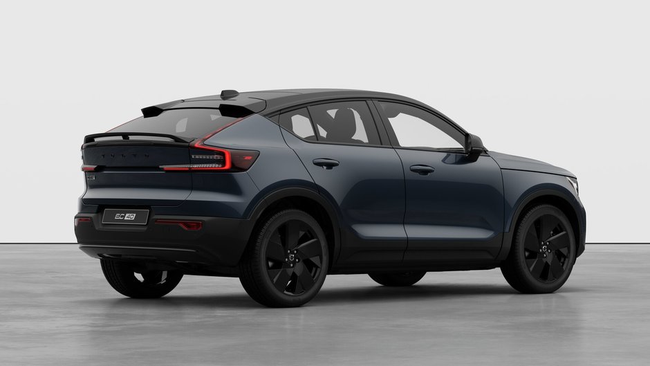 2026 Volvo EC40 Ultra Black Edition-3