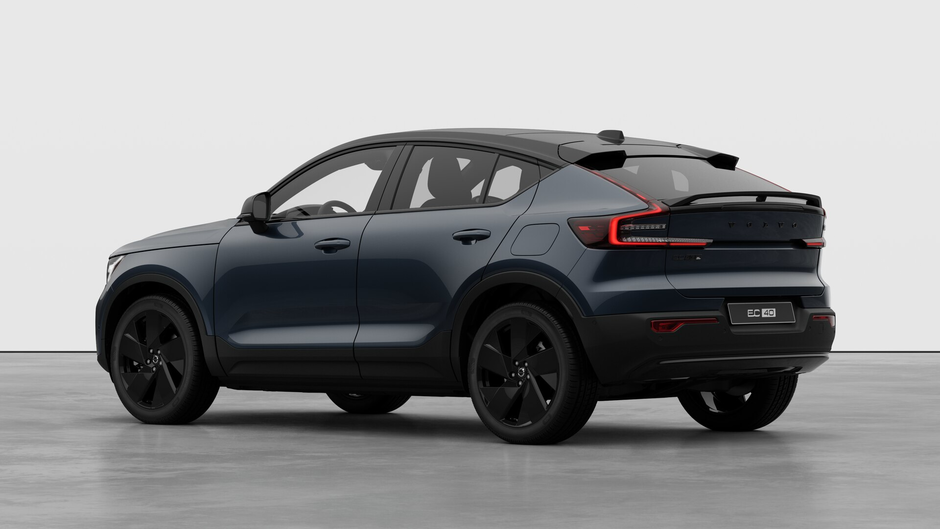 2026 Volvo EC40 Ultra Black Edition-1