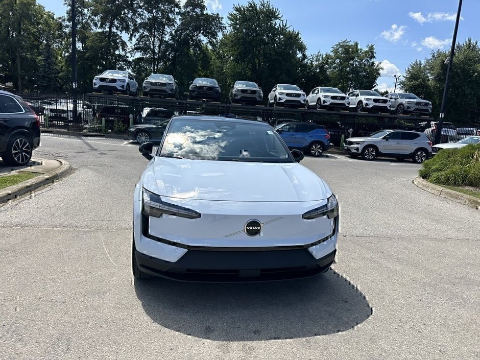 2025 Volvo EX30 Plus-3