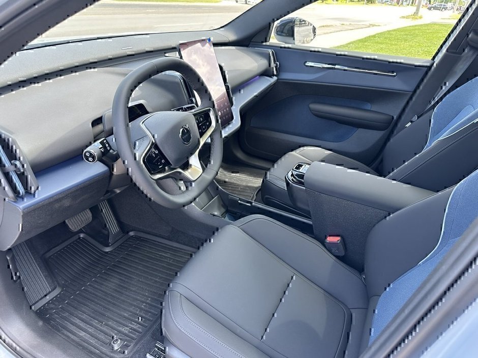 2025 Volvo EX30 Plus-8