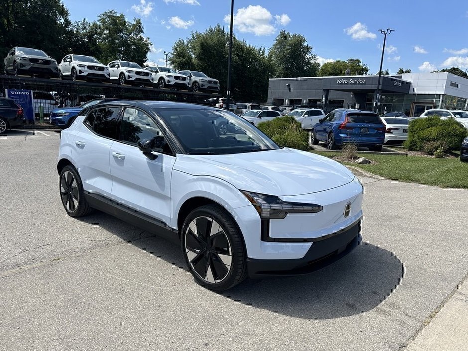 2025 Volvo EX30 Plus-4