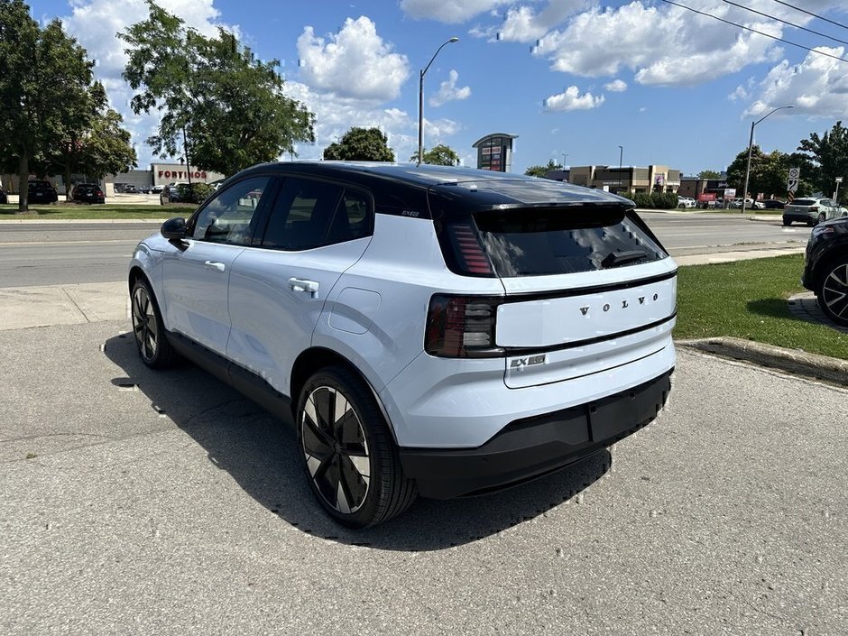 2025 Volvo EX30 Plus-7