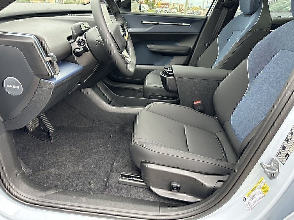 2025 Volvo EX30 Ultra-4