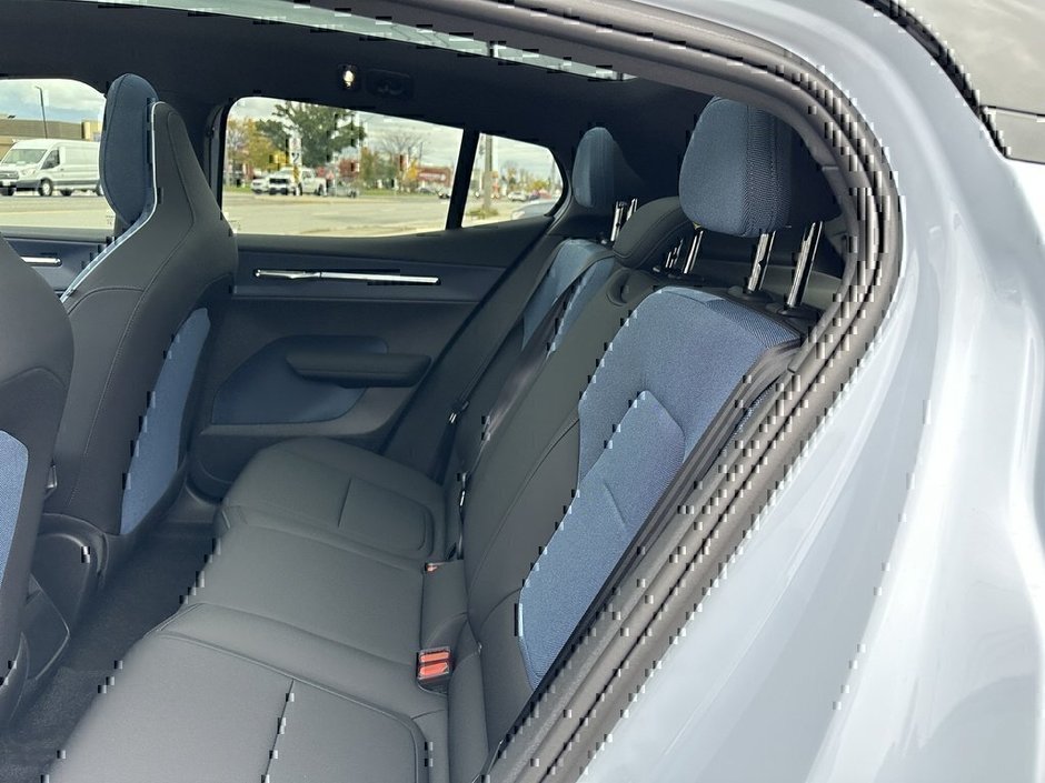 2025 Volvo EX30 Ultra-6