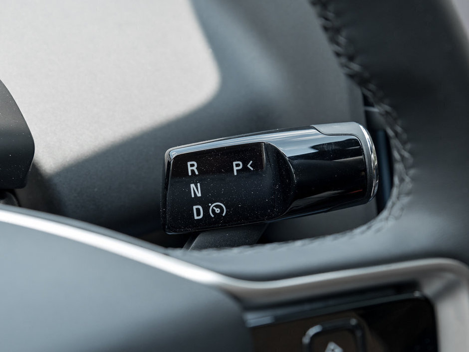 2025 Volvo EX30 Ultra-14