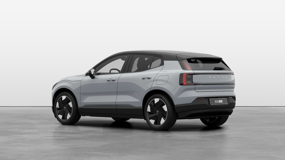 2025 Volvo EX30 Plus-1