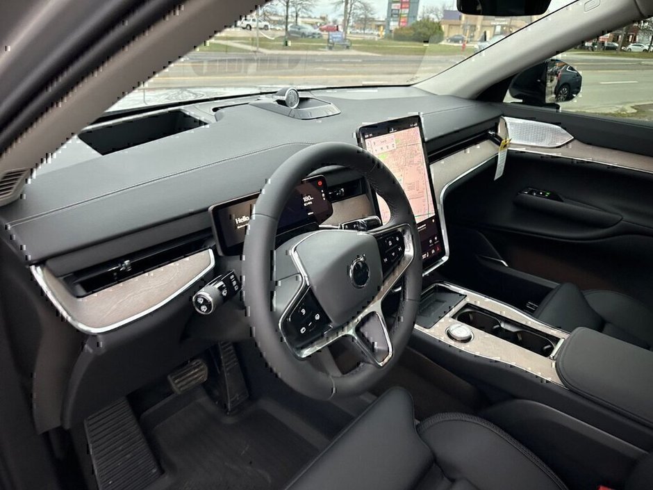 2025 Volvo EX90 Ultra-25