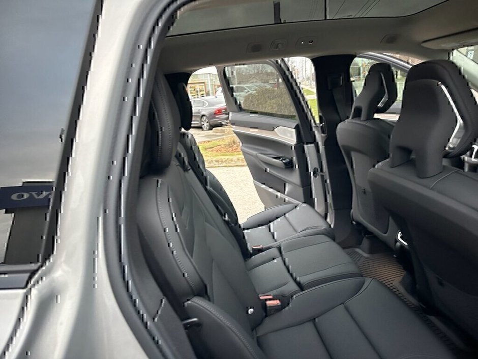 2025 Volvo EX90 Ultra-15