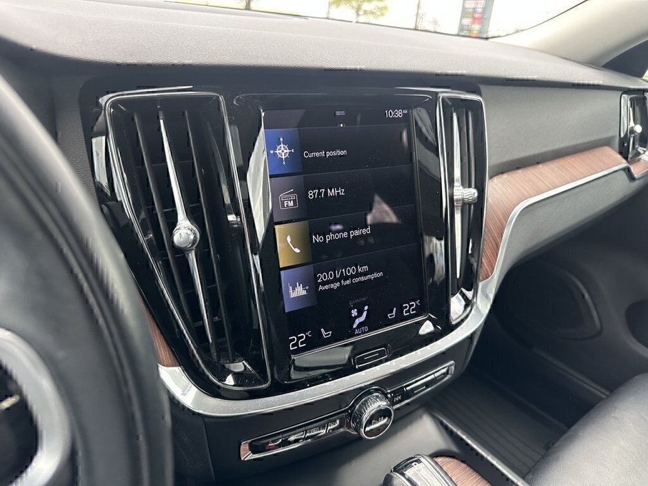 2021 Volvo S60 Momentum-22