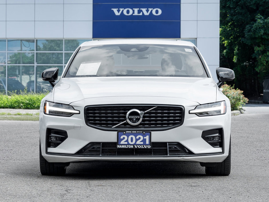 2021 Volvo S60 R-Design-1