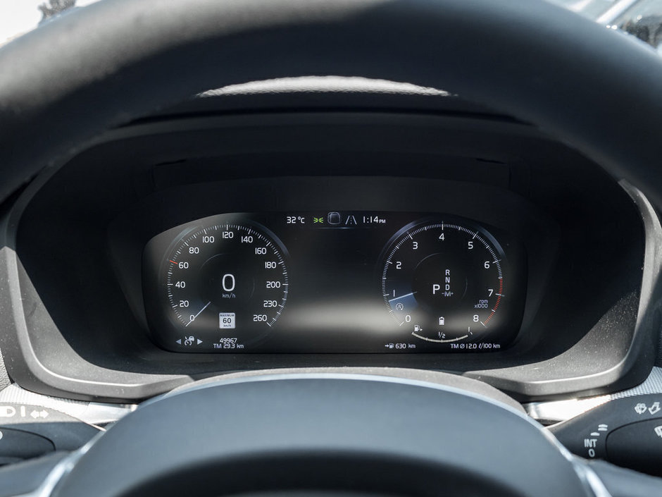 2022 Volvo S60 R-Design-8