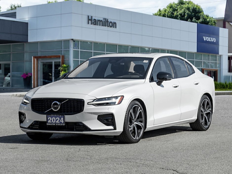 2024 Volvo S60 Plus Dark Theme-0