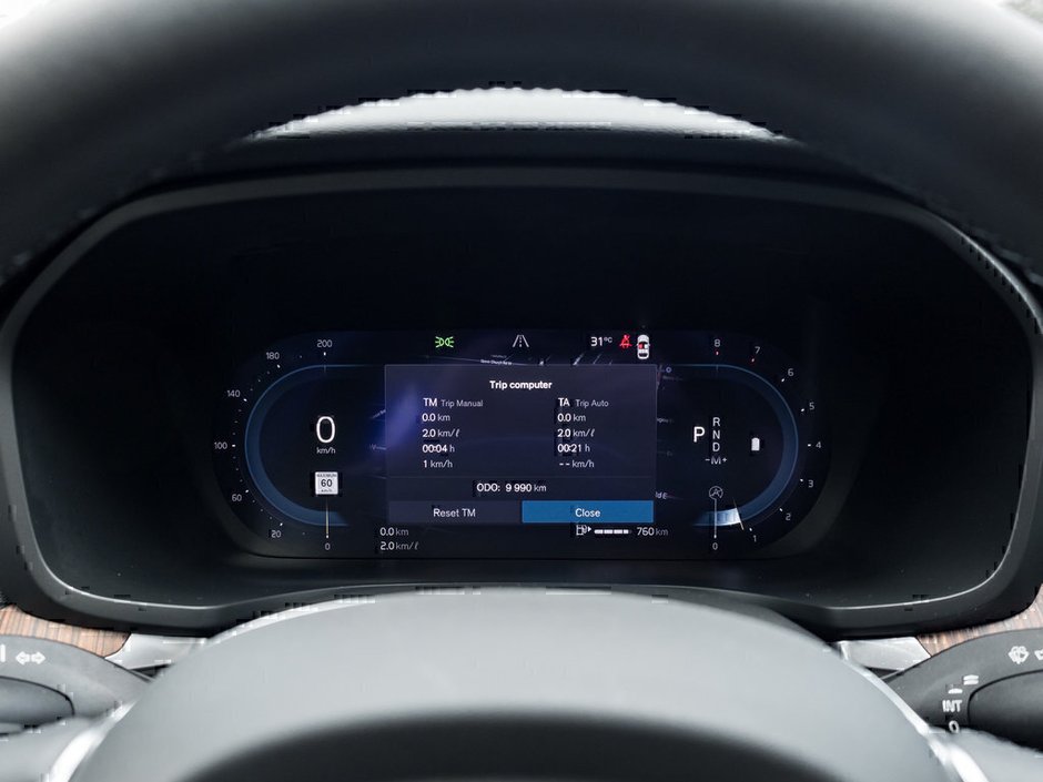 2024 Volvo S60 Plus Dark Theme-9