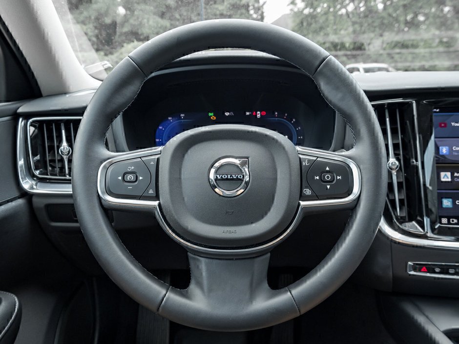 2024 Volvo S60 Core Dark Theme-7