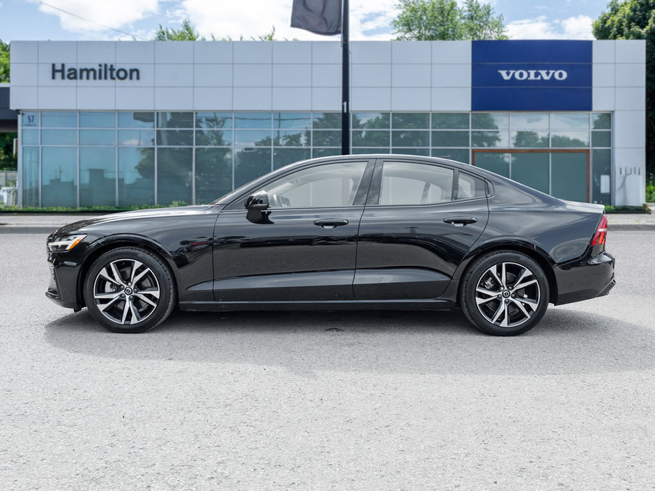2024 Volvo S60 Core Dark Theme-2