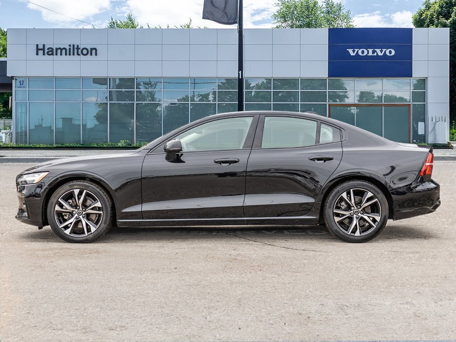 2024 Volvo S60 Core Dark Theme-2
