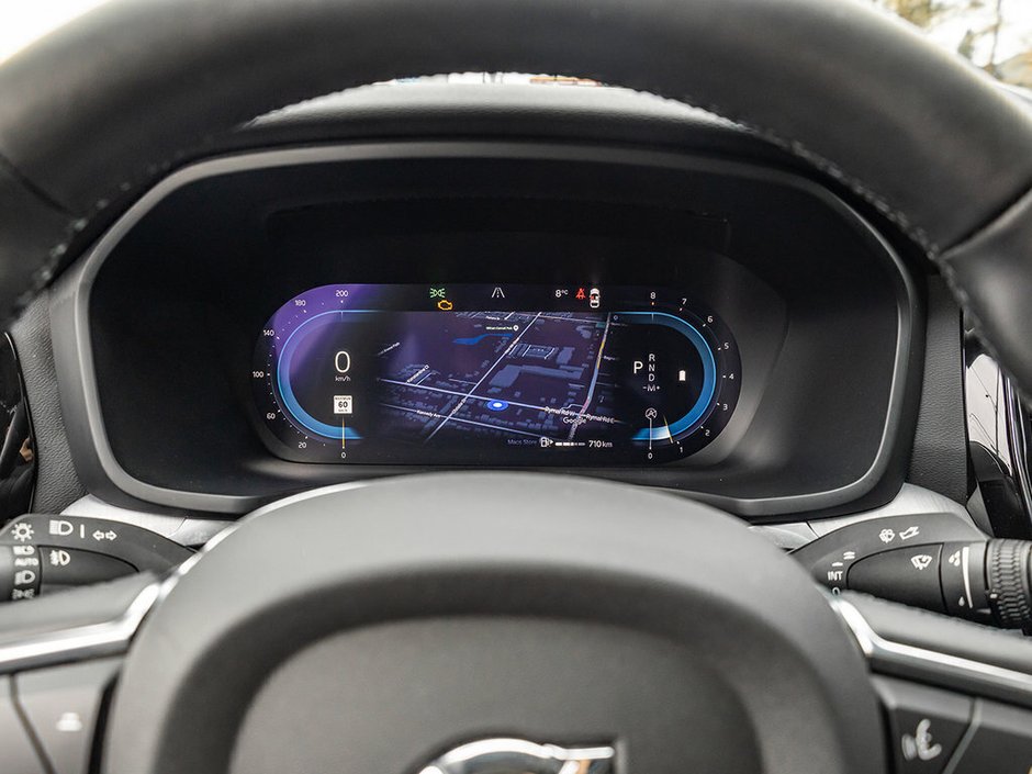 2024 Volvo S60 Core Dark Theme-9