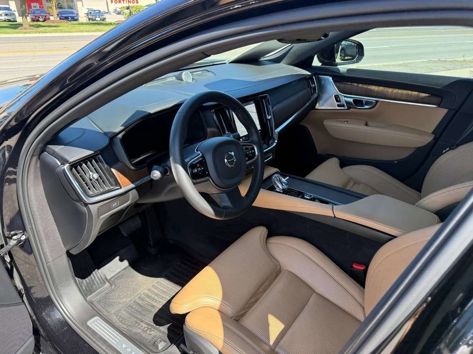 2023 Volvo S90 Ultimate Bright Theme-21