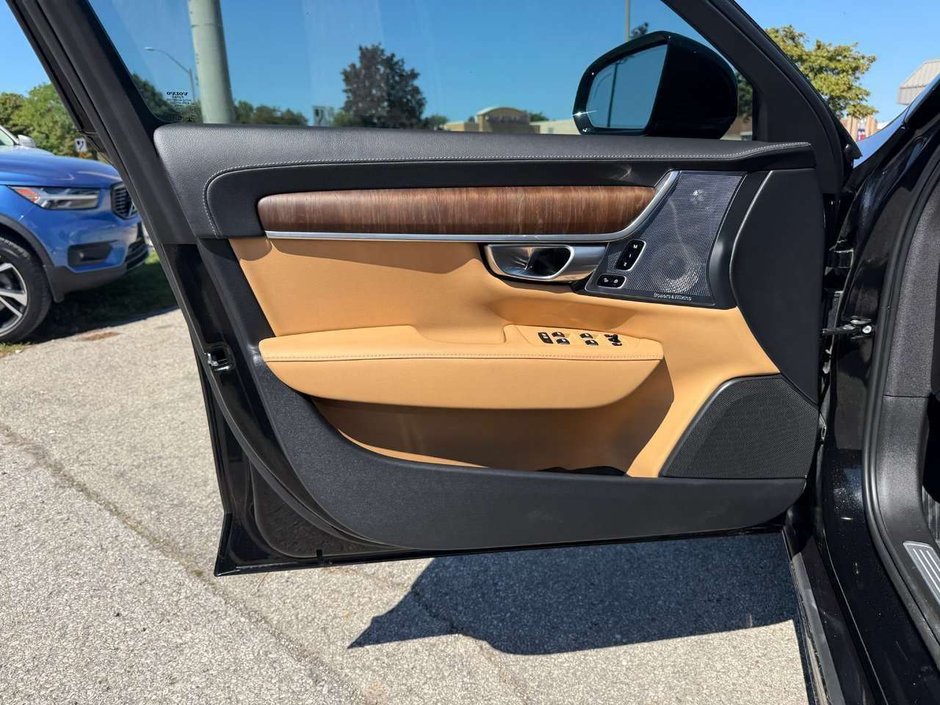 2023 Volvo S90 Ultimate Bright Theme-19