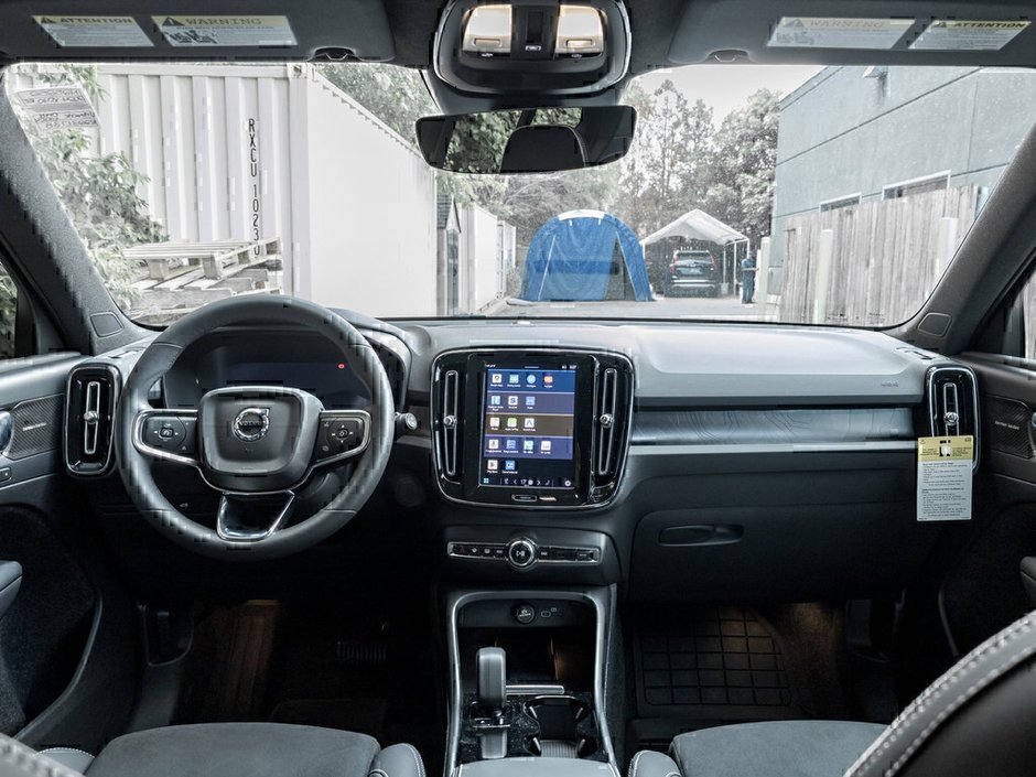 2024 Volvo XC40 Recharge Pure Electric Ultimate-27