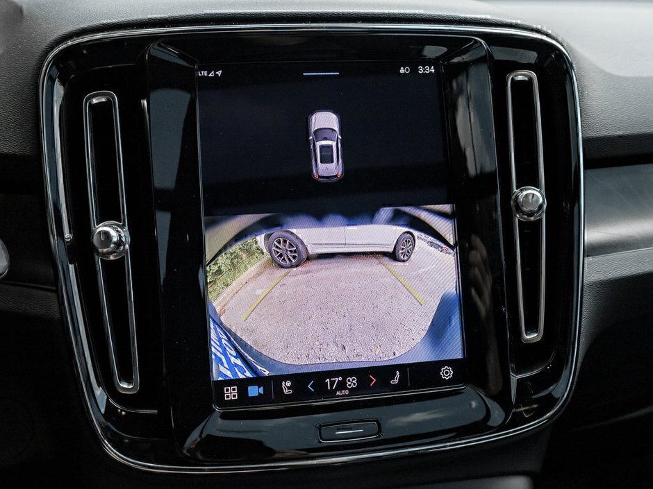 2024 Volvo XC40 Recharge Pure Electric Ultimate-13