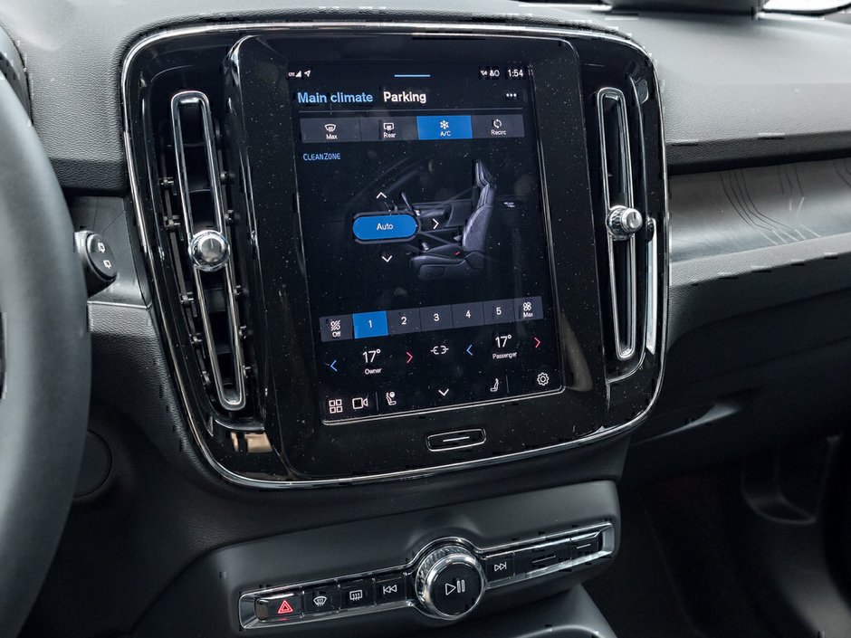 2024 Volvo XC40 Recharge Pure Electric Ultimate-20