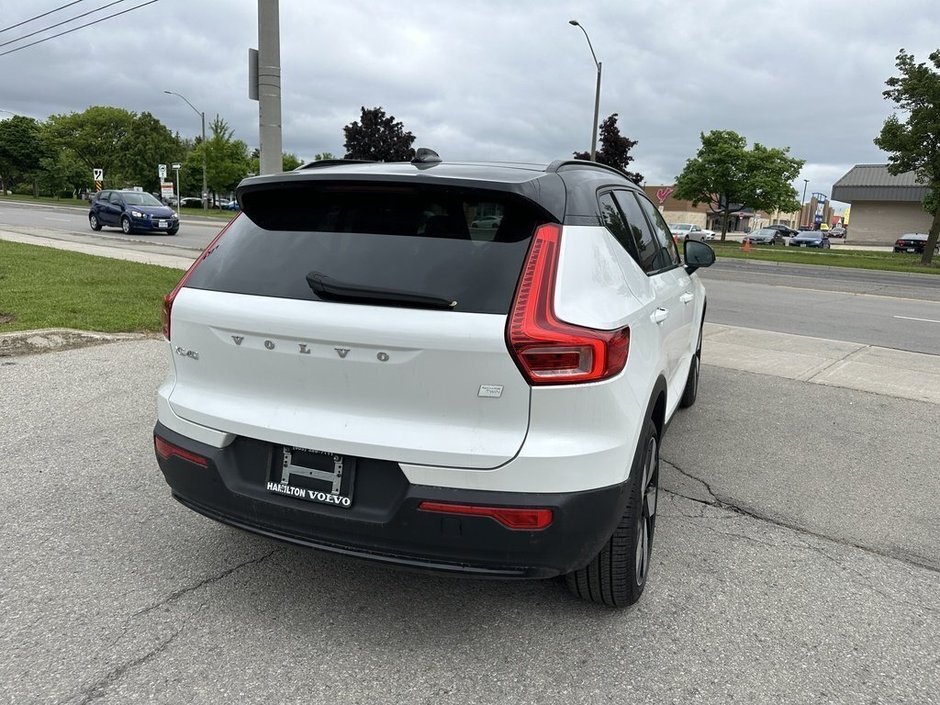 2024 Volvo XC40 Recharge Pure Electric Ultimate-6