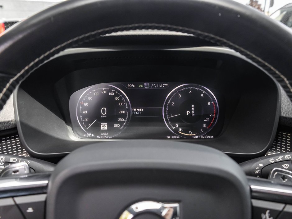 2020 Volvo XC40 R-Design-10