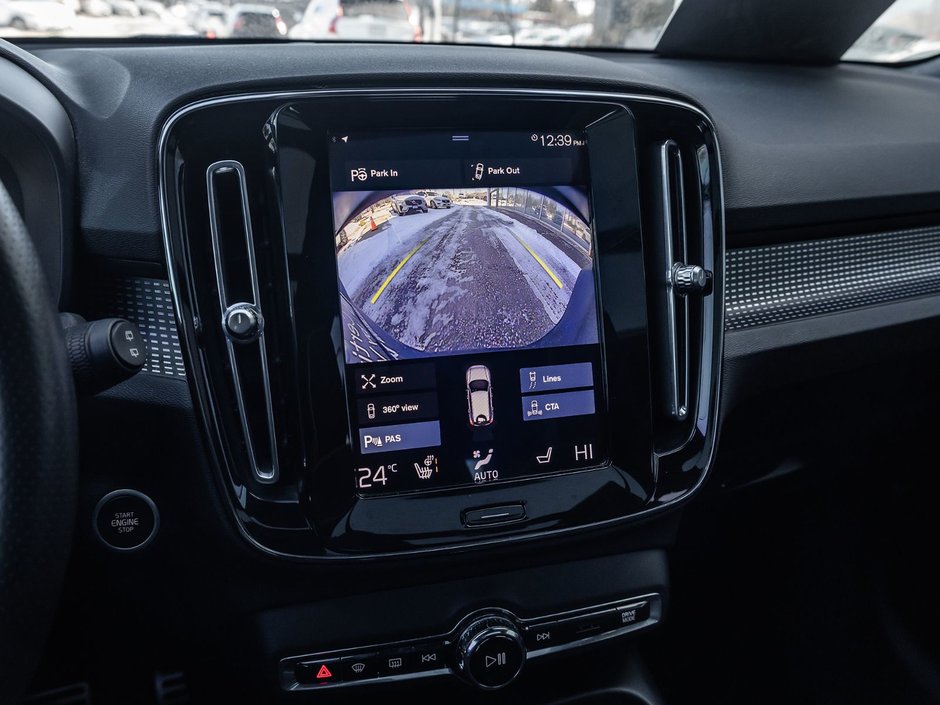 2020 Volvo XC40 R-Design-12