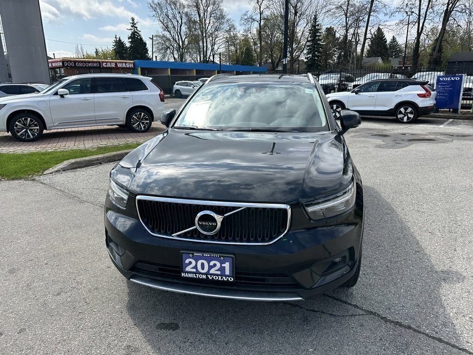 2021 Volvo XC40 Momentum-3