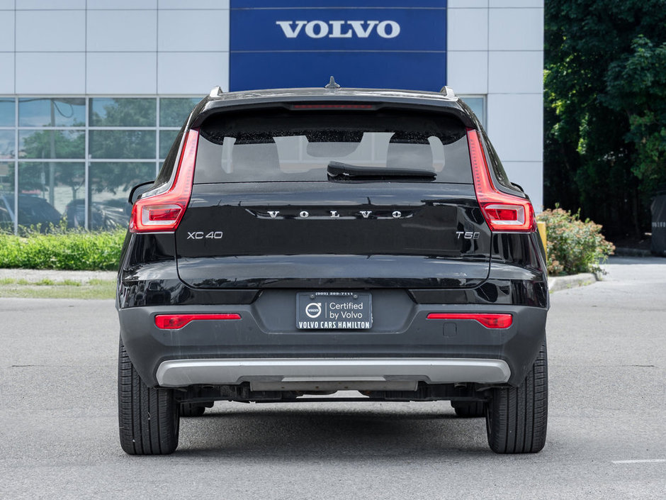 2021 Volvo XC40 Momentum-5
