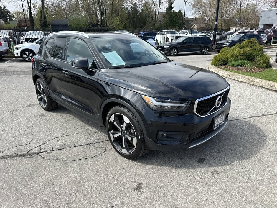 2021 Volvo XC40 Momentum-4