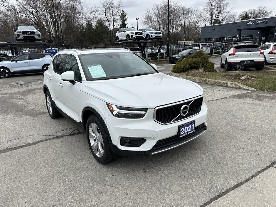 2021 Volvo XC40 Momentum-5