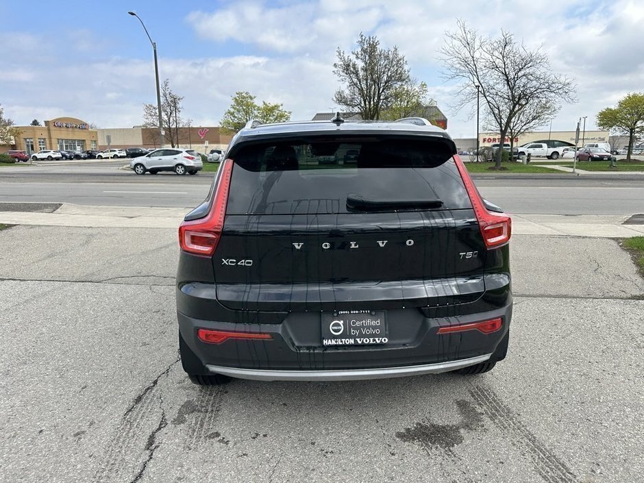 2021 Volvo XC40 Momentum-8
