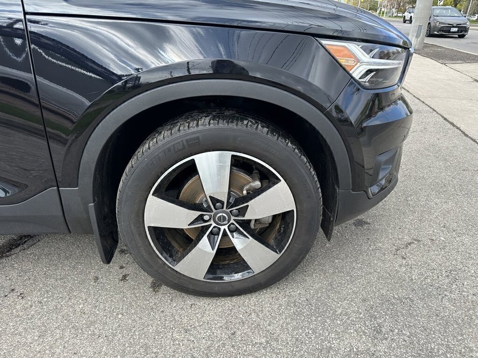2021 Volvo XC40 Momentum-20