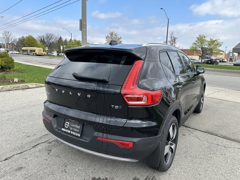 2021 Volvo XC40 Momentum-6