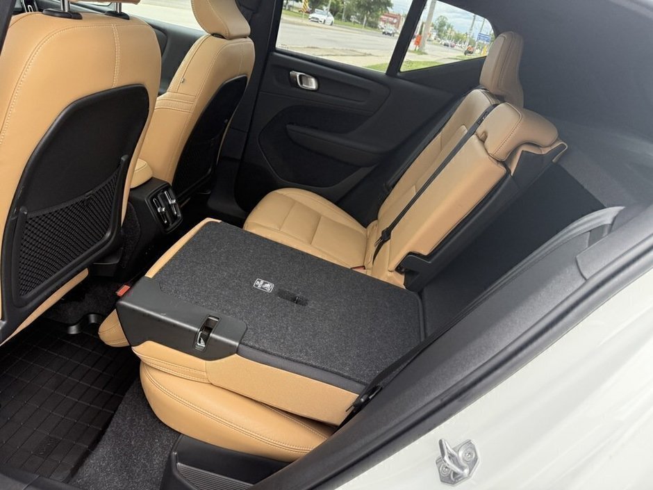 2021 Volvo XC40 Inscription-13