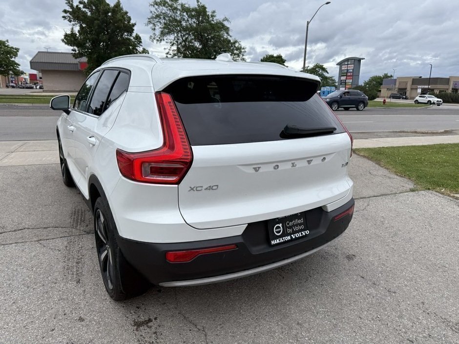 2021 Volvo XC40 Inscription-9