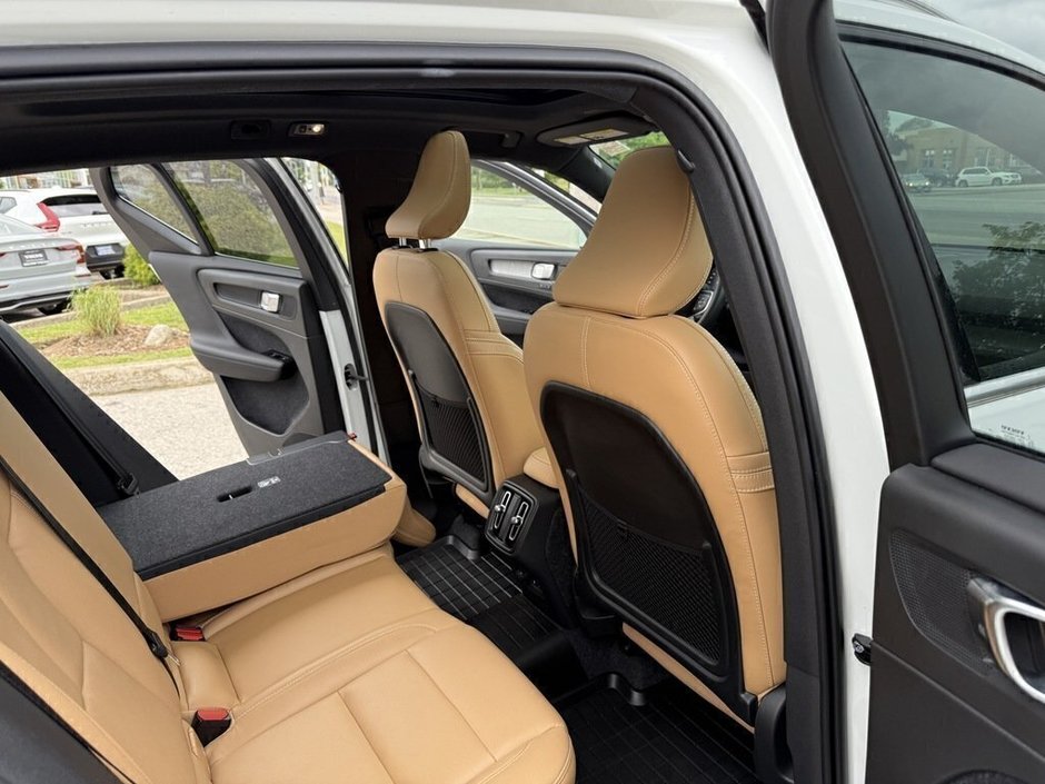 2021 Volvo XC40 Inscription-15