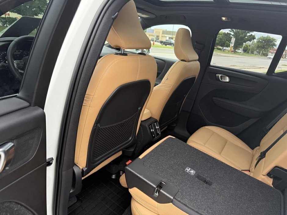 2021 Volvo XC40 Inscription-12