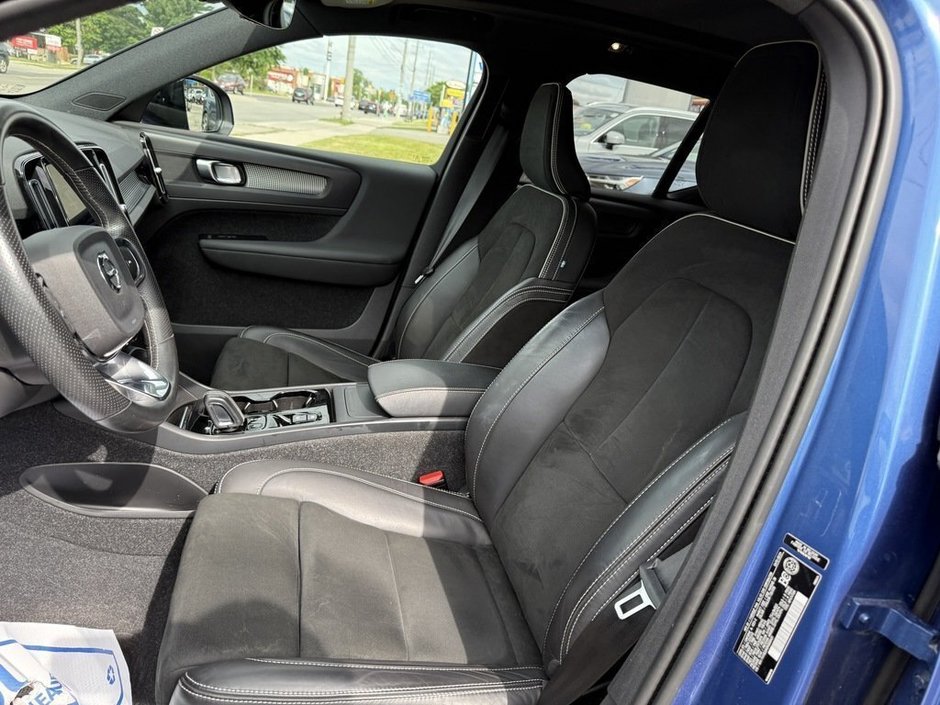 2021 Volvo XC40 R-Design-9