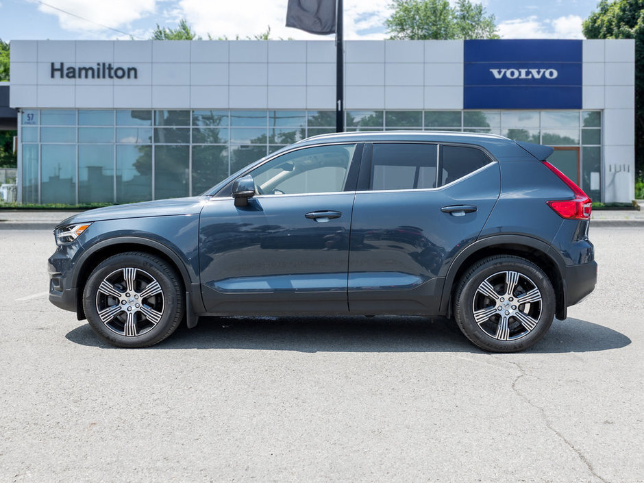 2022 Volvo XC40 Inscription-2