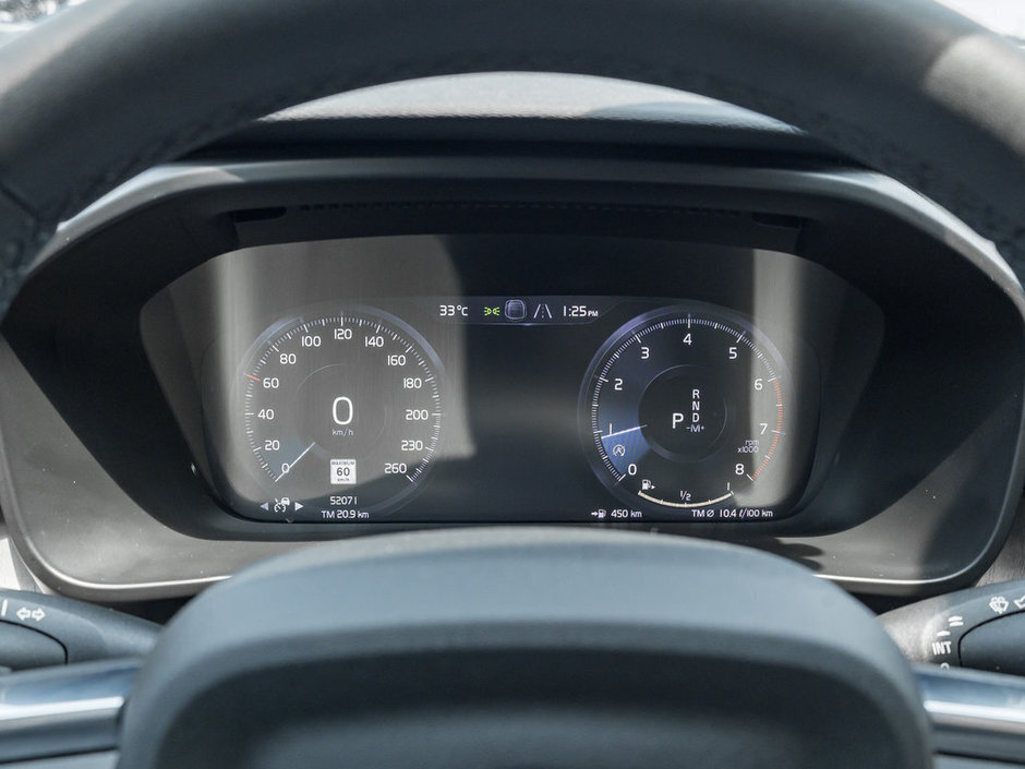 2022 Volvo XC40 Inscription-9