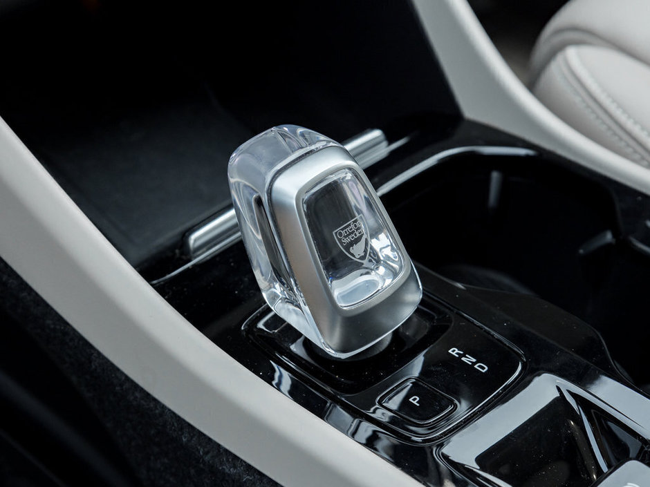 2022 Volvo XC40 Inscription-17