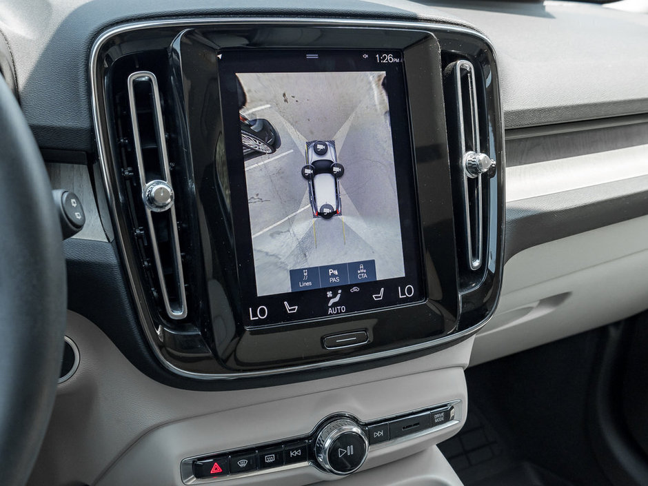 2022 Volvo XC40 Inscription-13