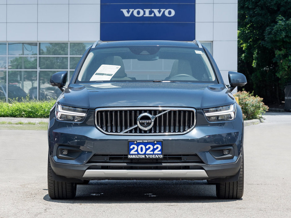 2022 Volvo XC40 Inscription-1