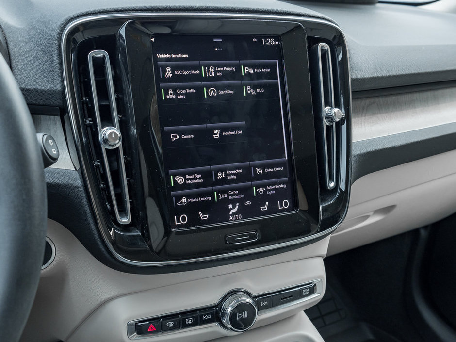 2022 Volvo XC40 Inscription-20