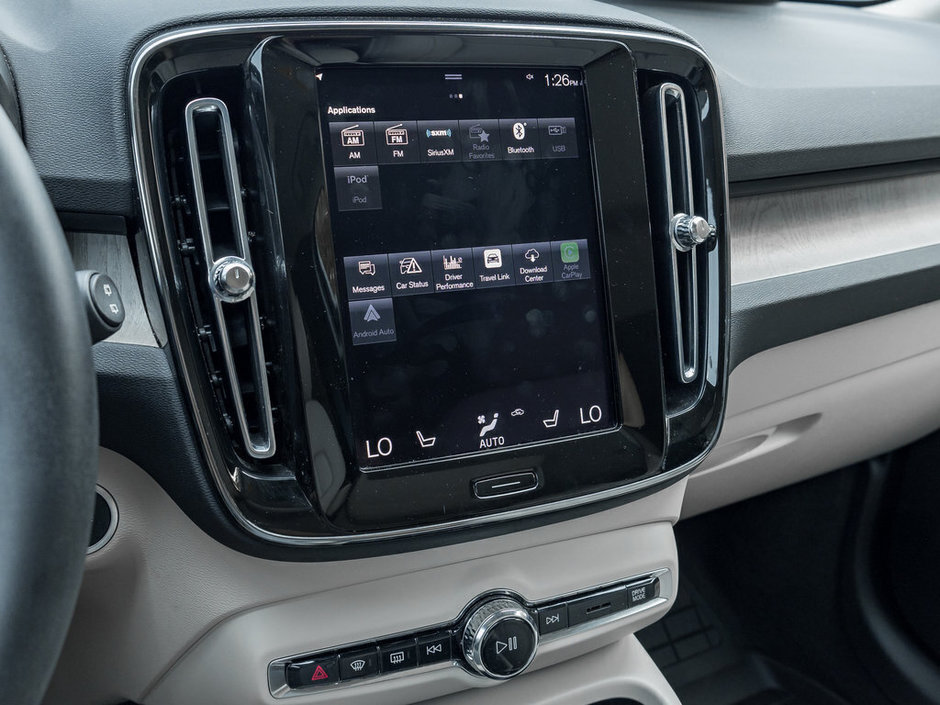 2022 Volvo XC40 Inscription-21